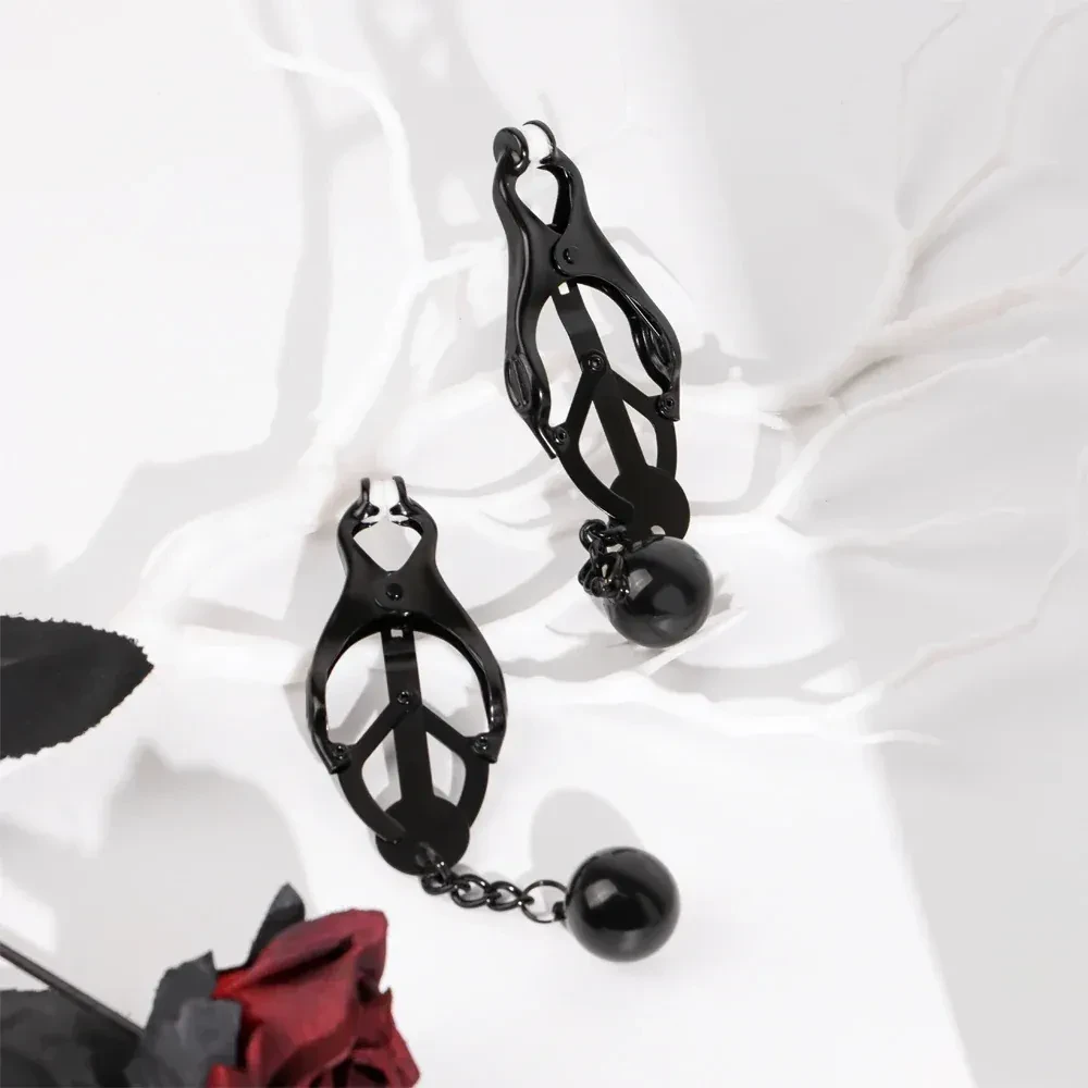 adjustable intensity nipple clips with weights